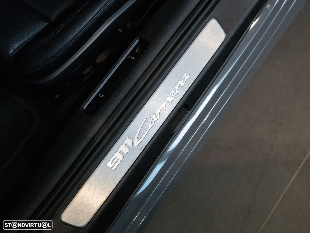 Porsche 911 (992) Carrera Cabriolet PDK - 37