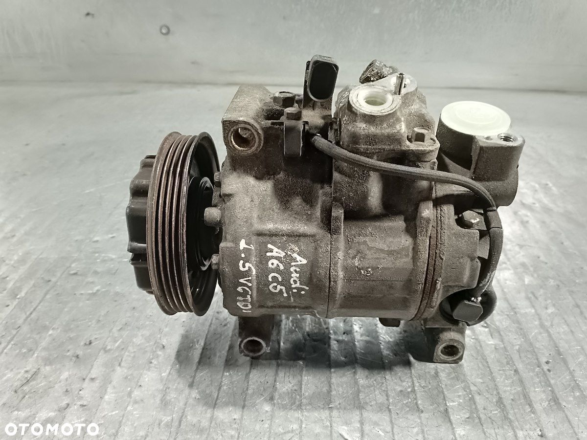 POMPA, SPRĘŻARKA KLIMATYZACJI AUDI A6 C5 2.5 TDI - 1
