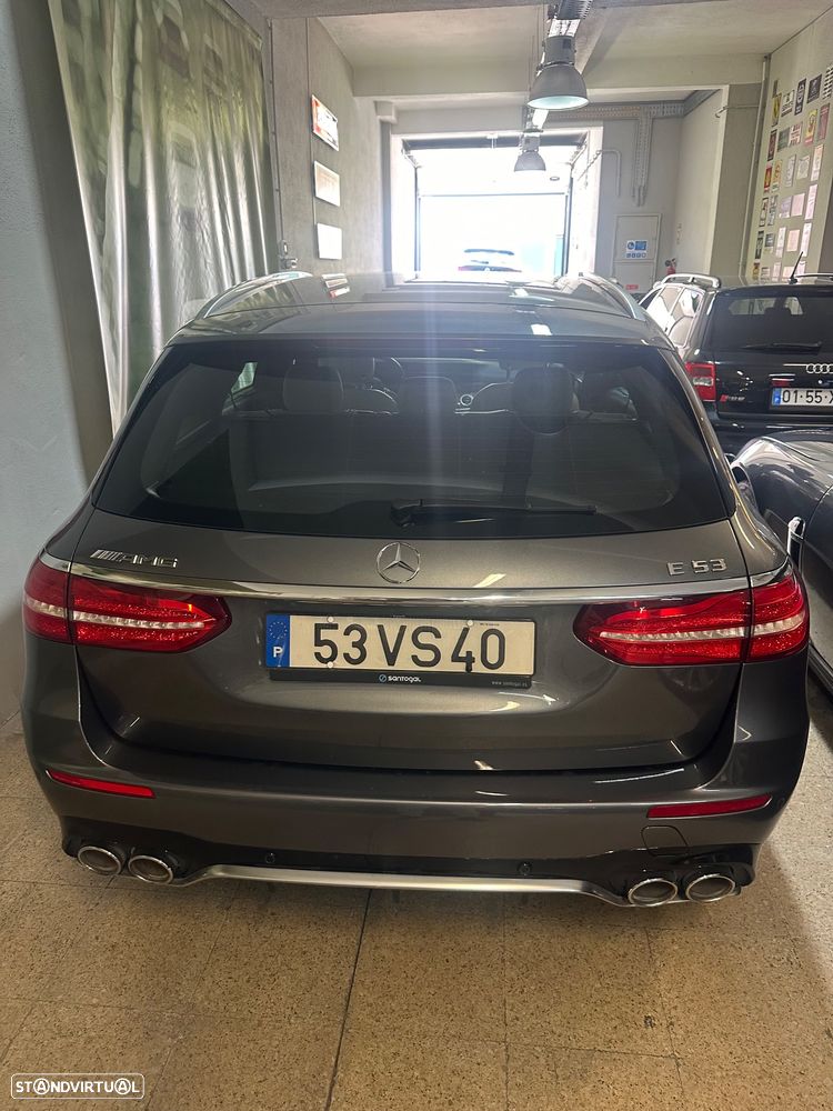 Mercedes-Benz E 53 AMG 4-Matic+ - 26