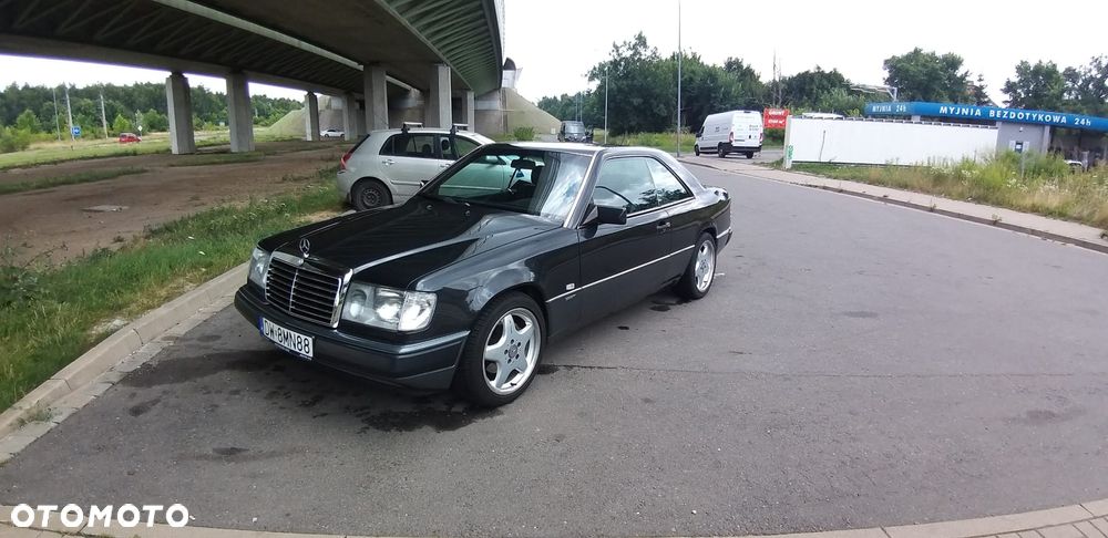 Mercedes-Benz W124 (1984-1993) - 1