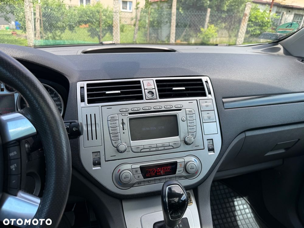 Ford Kuga 2.0 TDCi 4x4 Titanium - 9