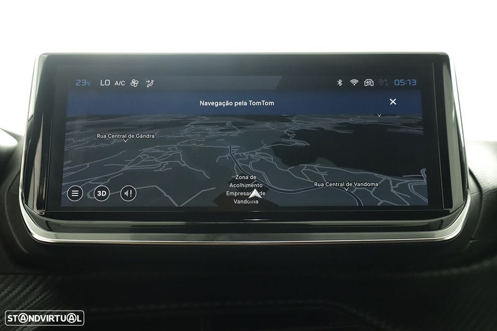 Peugeot 2008 1.2 PureTech Allure EAT8 - 11