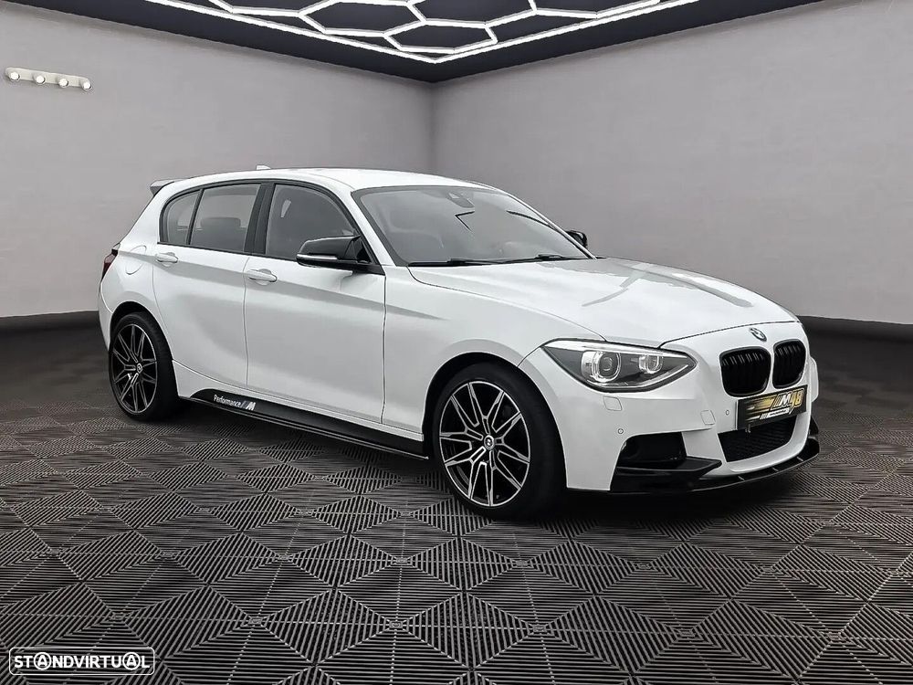 BMW 118 d Pack M - 3