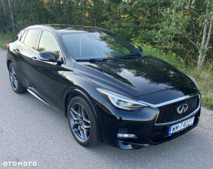 Infiniti Q30 1.5d Premium - 1