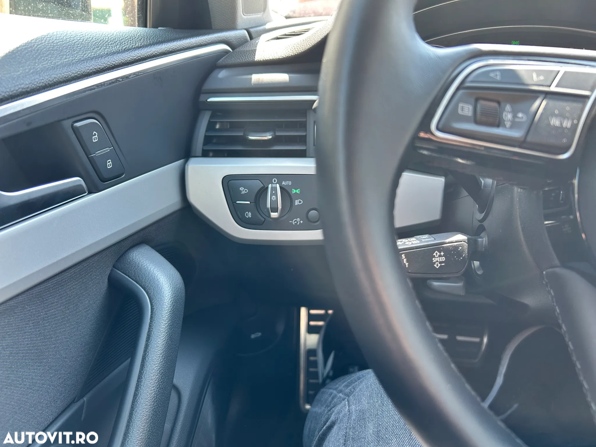 Audi A4 - 4