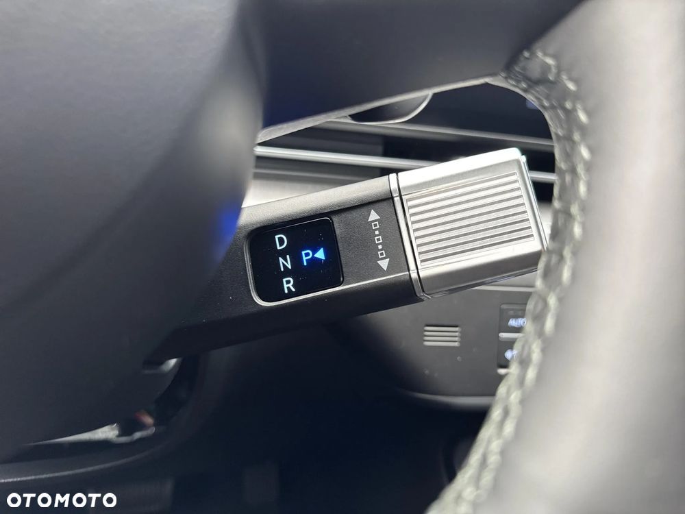 Hyundai Kona Electric 65kWh Executive - 16
