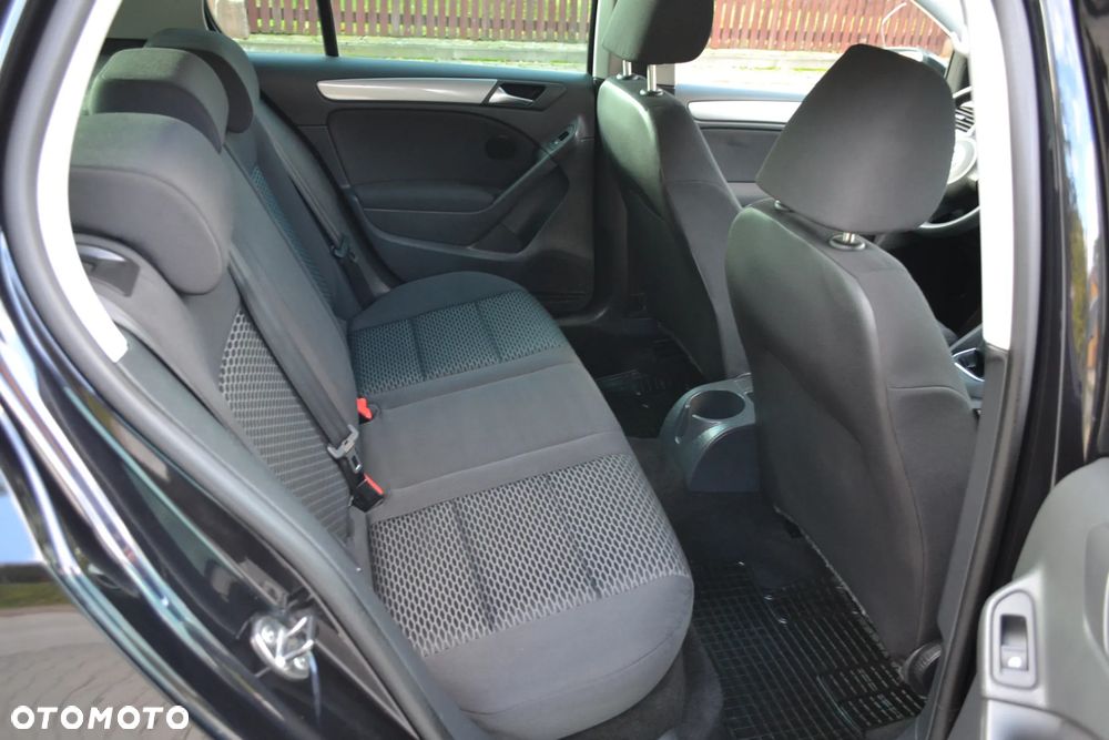 Volkswagen Golf 1.4 Style - 32