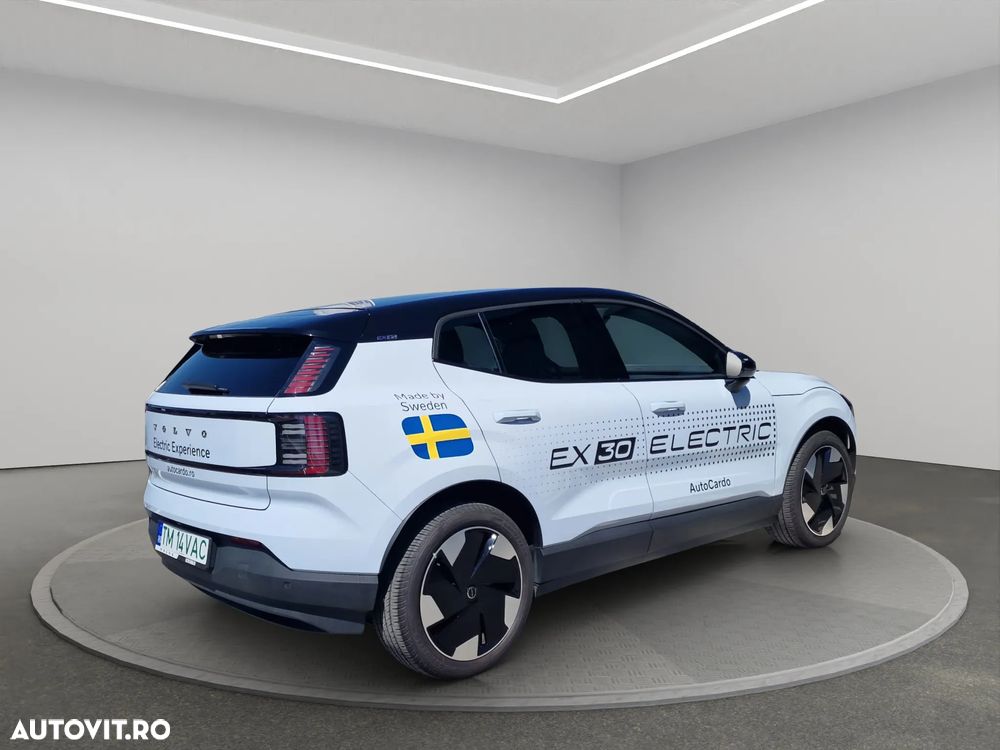 Volvo EX30 - 9