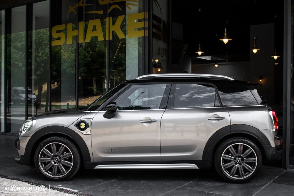 MINI Countryman Cooper SE ALL4 Auto - 2