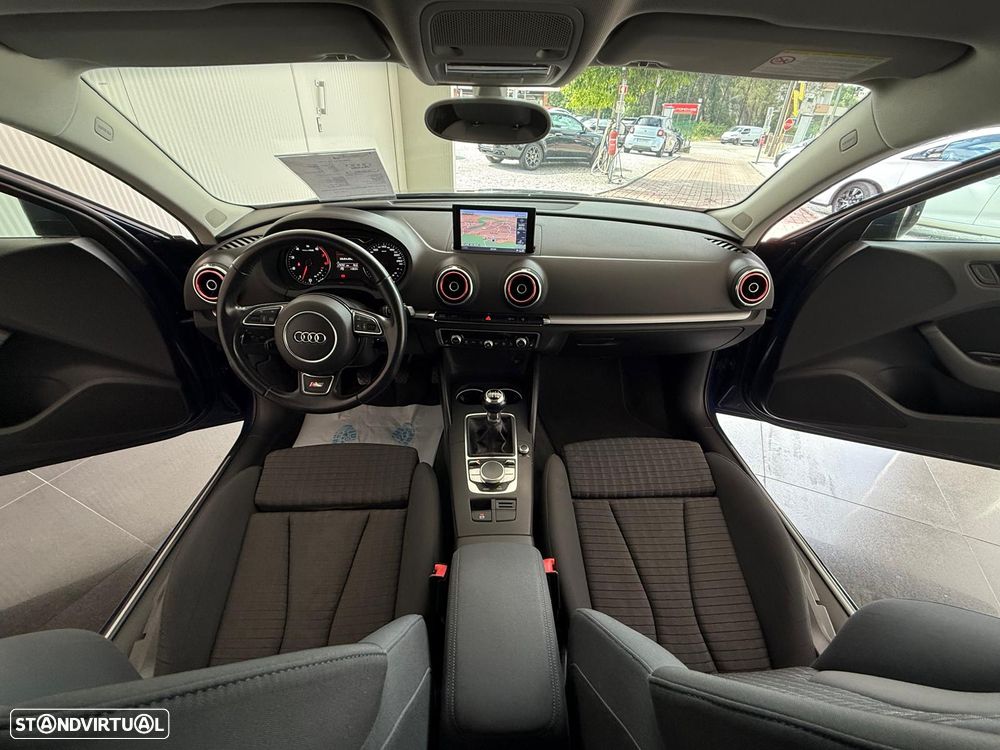 Audi A3 1.2 TFSI S line Sport Pack - 13