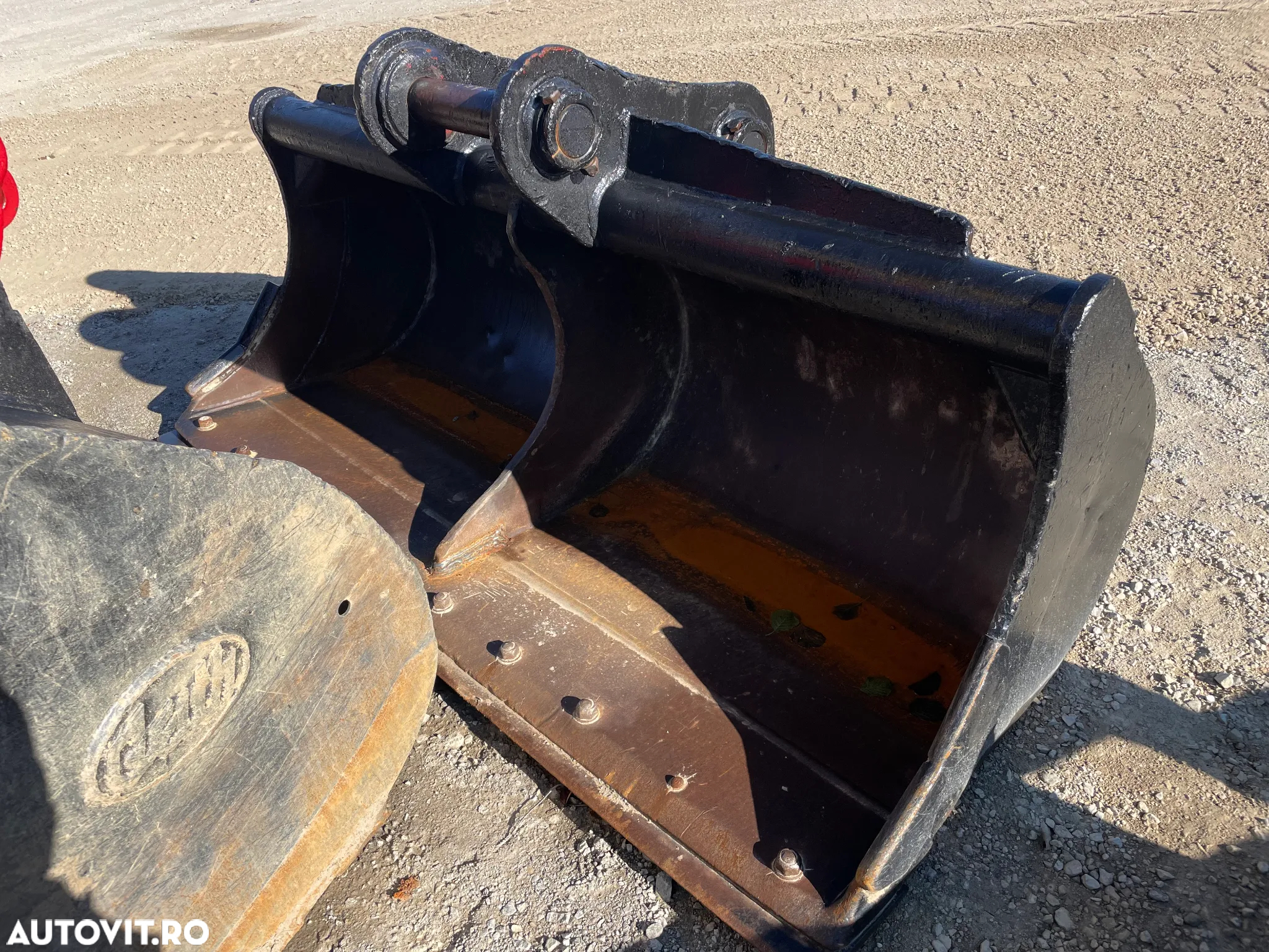 Cupa Taluz Pentru Excavatoare de 20-25 tone - 2
