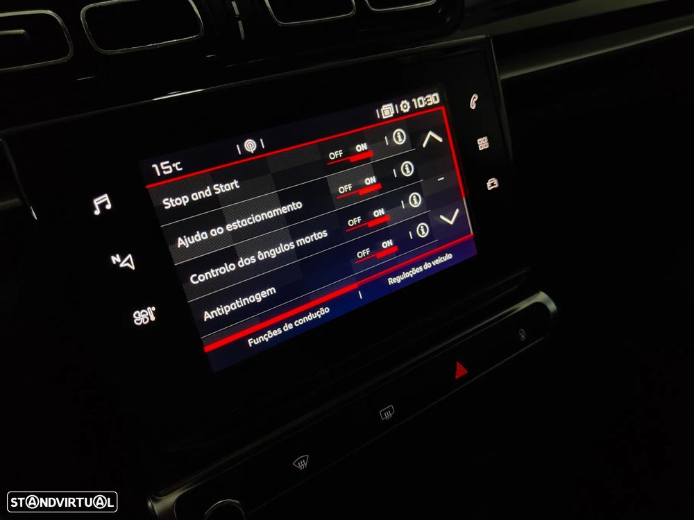 Citroën C3 1.2 PureTech Shine EAT6 - 57