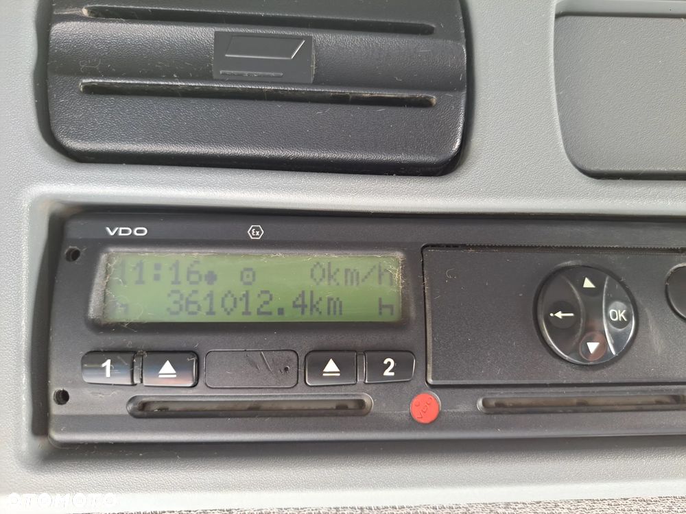 Mercedes-Benz AXOR 1833 - 12