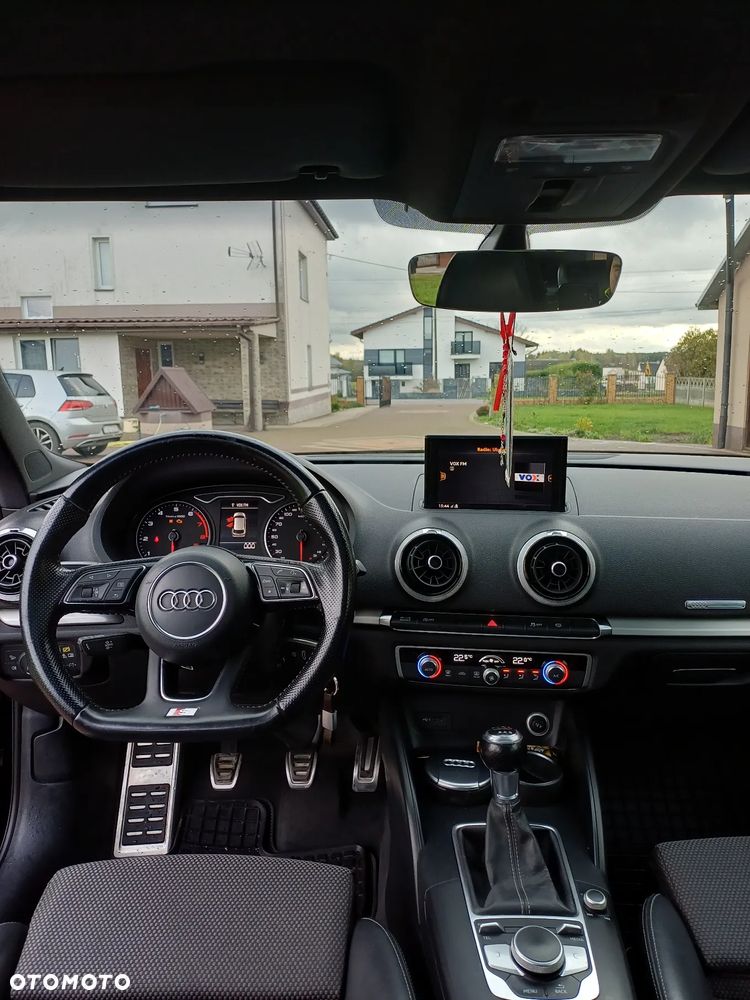 Audi A3 Sportback 35 TFSI S line - 13