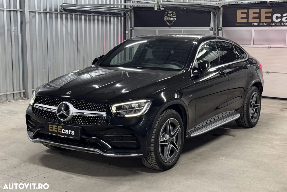 Mercedes-Benz GLC 300 e 4Matic 9G-TRONIC AMG Line Plus - 25