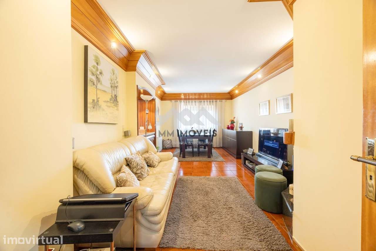 Apartamento T2 | Maia | Varanda | Suíte | Lugar de garagem - Grande imagem: 4/24