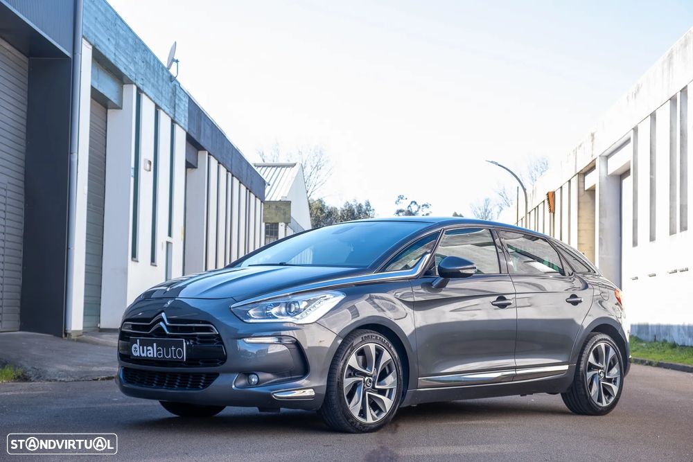 Citroën DS5 HDi 165 Aut. SportChic - 16
