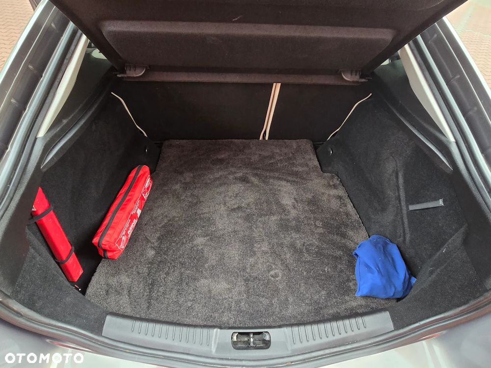 Ford Mondeo 2.0 T Titanium - 33