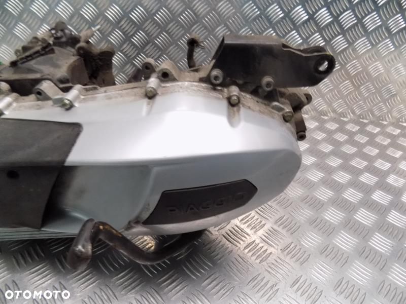 PIAGGIO MEDLEY 125 SILNIK SPRAWNY GWARANCJA 2017R - 9