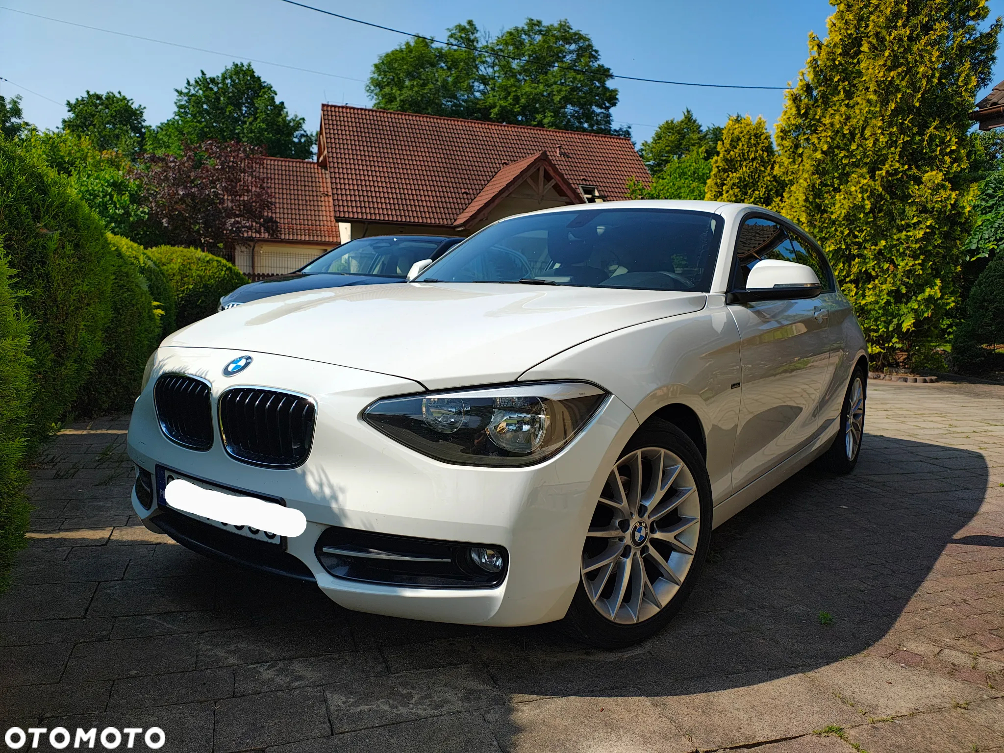 BMW Seria 1 114i Sport Line - 2
