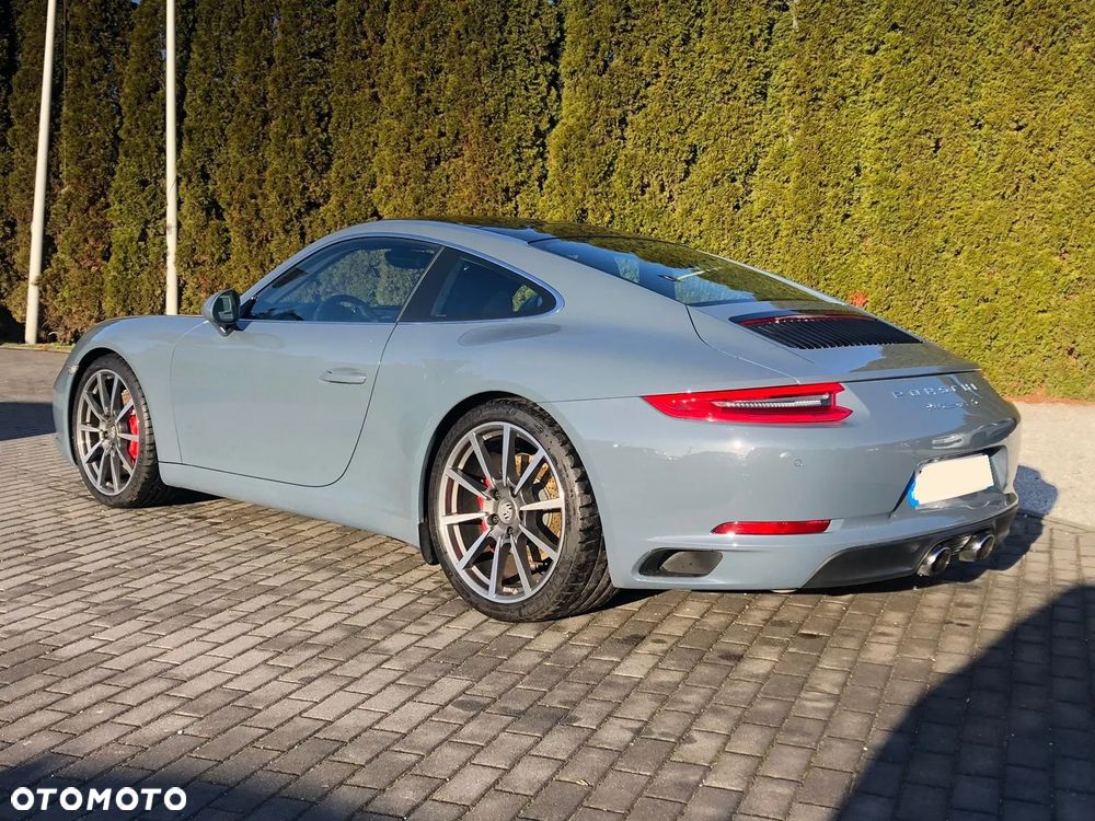 Porsche 911 Carrera S PDK - 3