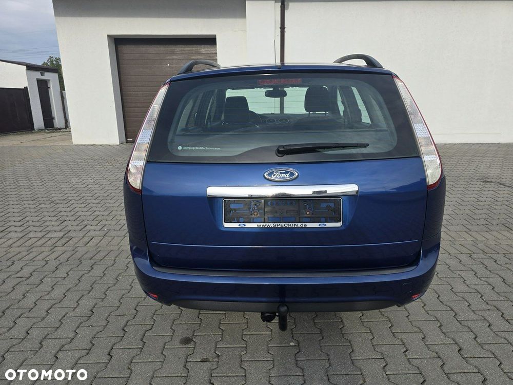 Ford Focus - 11