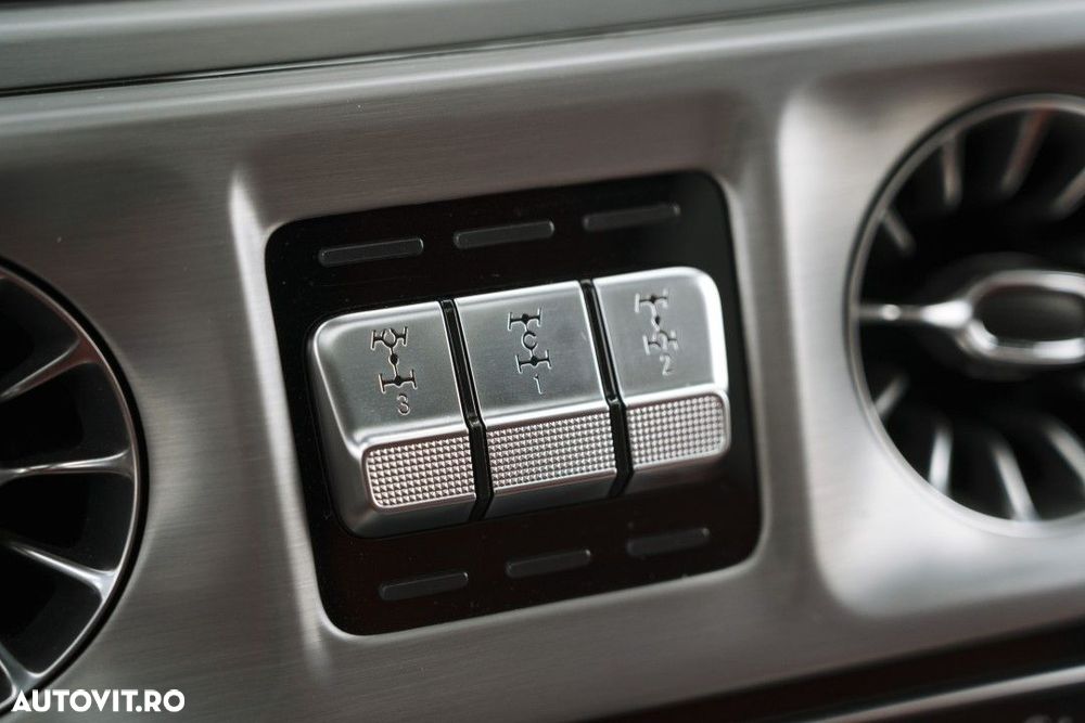 Mercedes-Benz G AMG 63 SW Long Aut. - 31