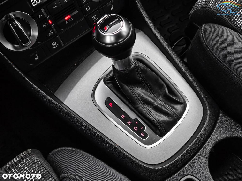 Audi Q3 2.0 TDI Quattro S tronic - 37