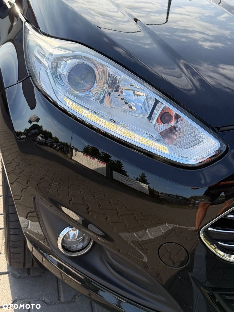 Ford Fiesta 1.4 Titanium - 20