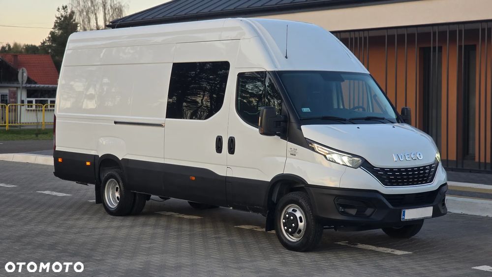 Iveco ❗️❗️DAILY 3.0 180KM MAXI 50C18 L4H3 JAK NOWY ❗️❗️NOWY MODEL / ZABUDOWA VIP 9 OSÓB HAUSER / 3500KG HAK / PIERWSZY WŁASCICIEL / BLASZAK / NAVI / KAMERA COFANIA / ZAWIESZENIE PNEUMATYCZNE AIR-PRO  / KLIMATYZACJA POSTOJOWA / SKRZYNIA MANUALNA / BLIŹNIAKI / TEMPOMAT / WERSJA WZMOCNIONA / FULL OPCJA / SERWIS ASO / SALON POLSKA / 35C15 50C15 35C18❗❗ JAK Z SALONU - NOWY -❗❗ - 13