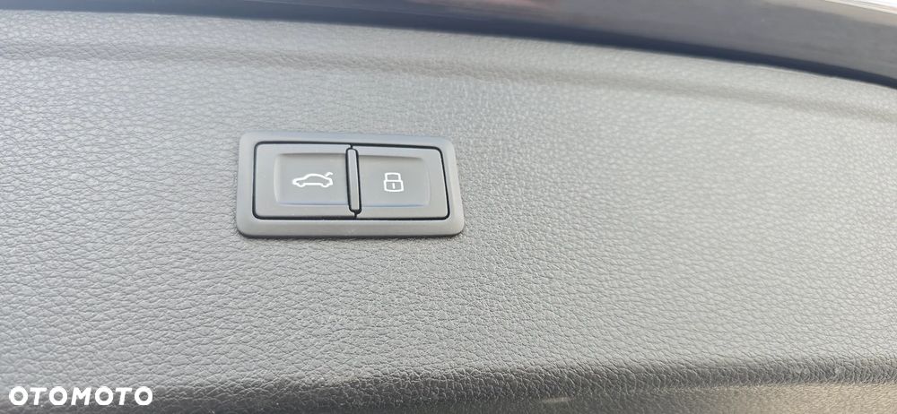 Audi Q5 TDI quattro 150 kW S tronic edition one mythosschwarz - 31