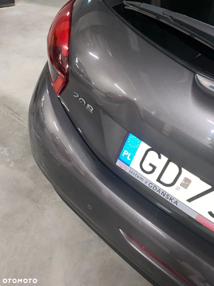 Peugeot 208 1.2 PureTech Style - 14