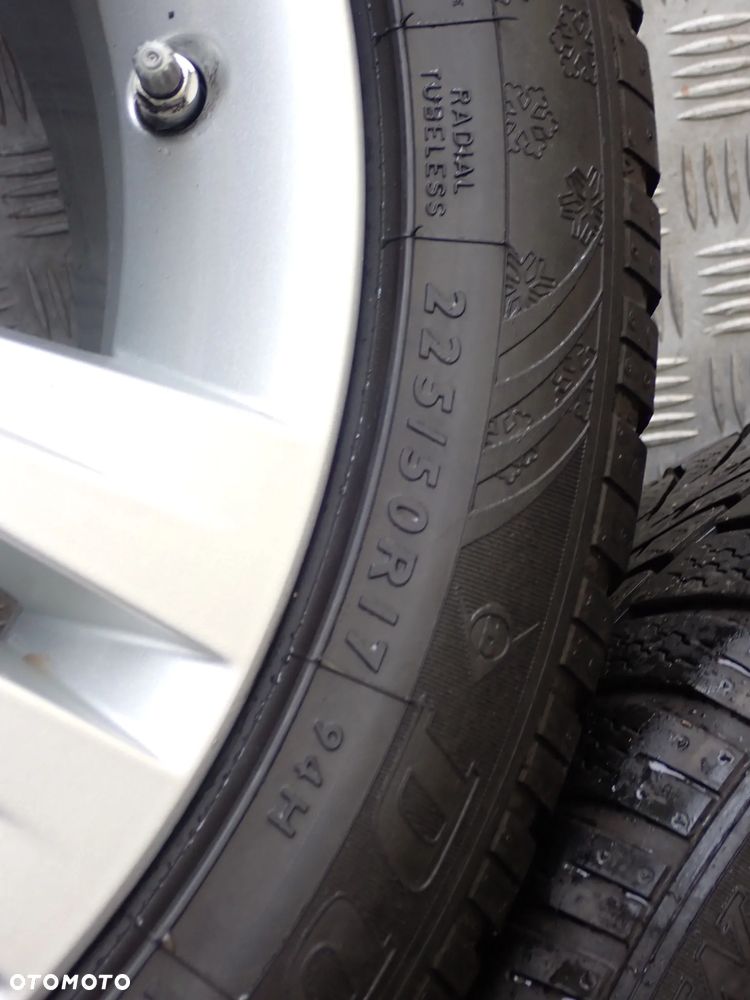 FELGI ALUMINIOWE BMW  7,5JX17  ET 37  5X120  BMW 6796239  NA OPONIE ZIMOWEJ  225/50/17 - 10