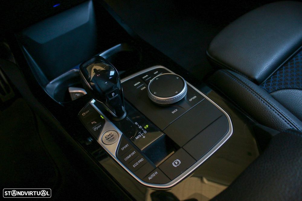 BMW 216 Gran Coupé d Pack Desportivo M - 24