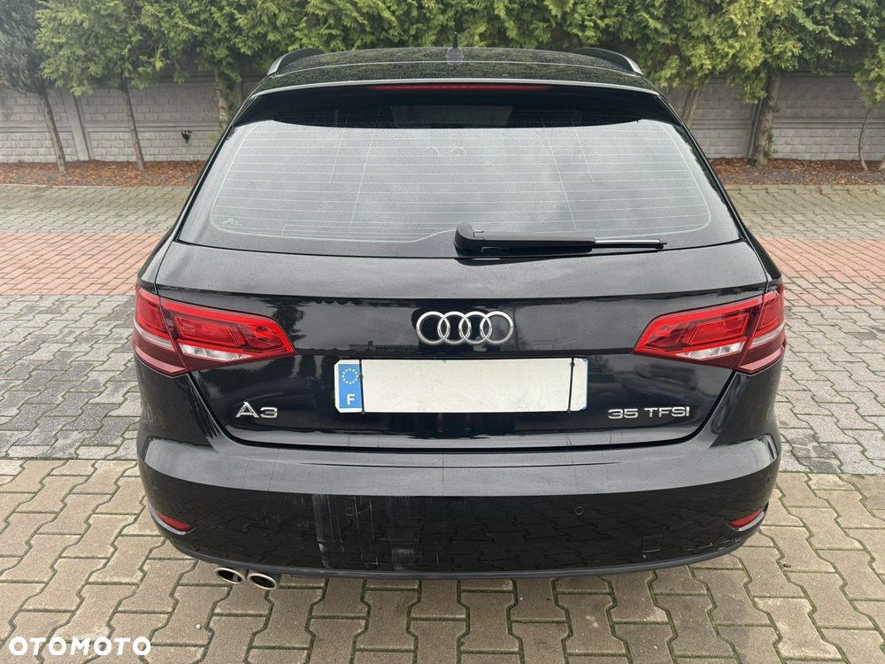 Audi A3 Sportback - 2