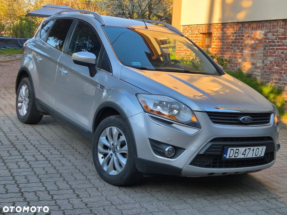 Ford Kuga - 2