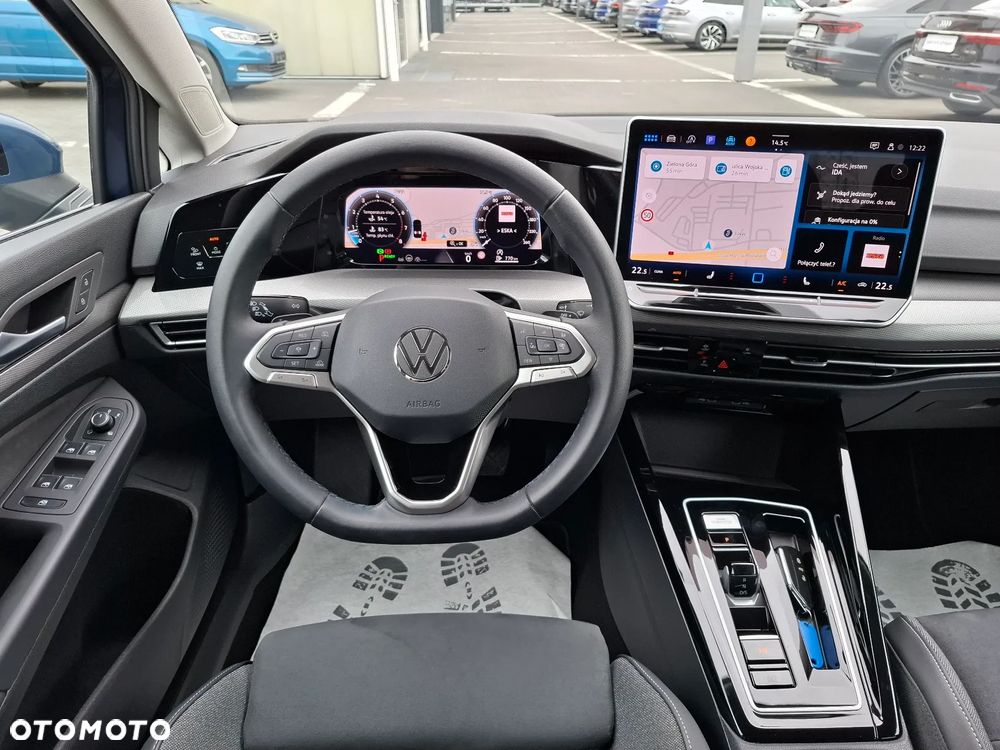 Volkswagen Golf - 16