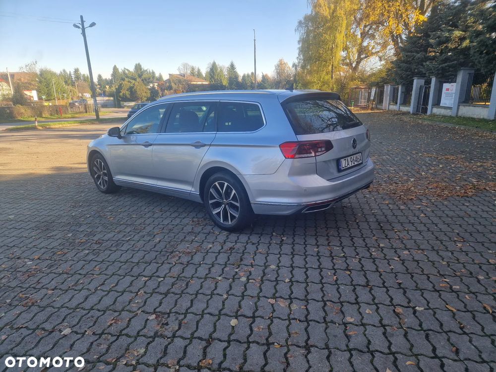 Volkswagen Passat Variant 2.0 TDI SCR DSG 4Motion Business - 6