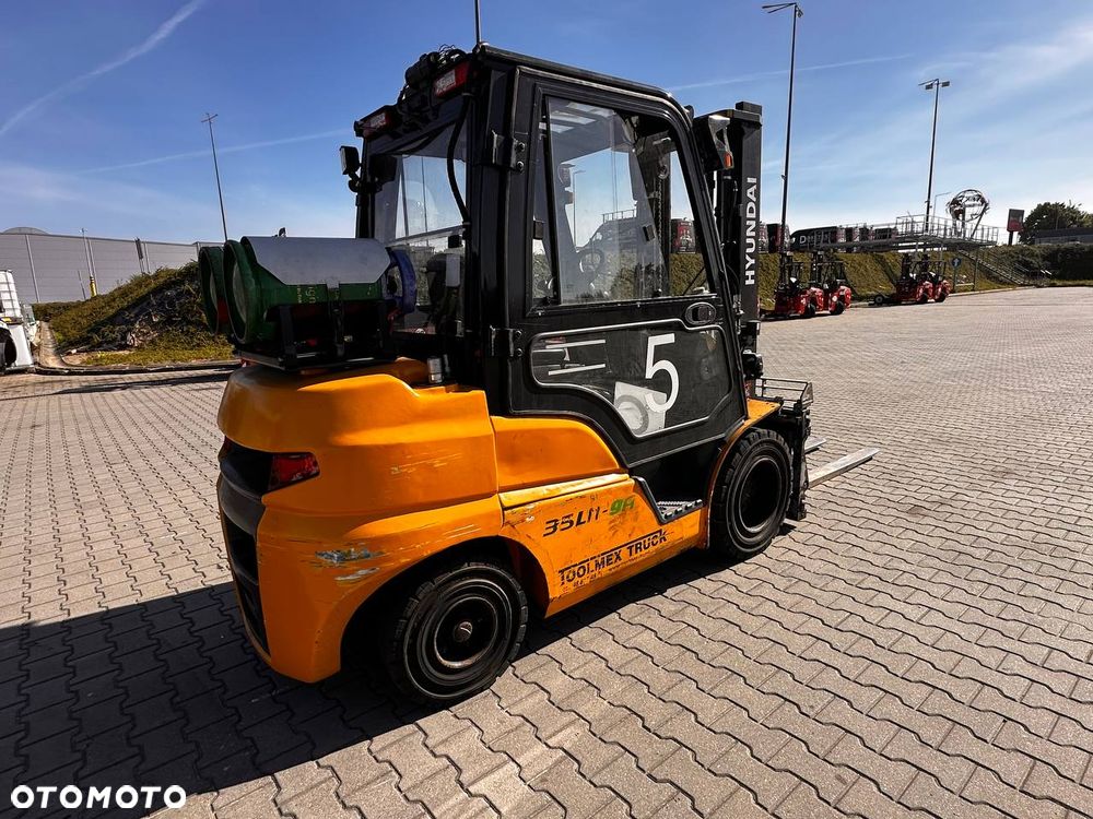 Hyundai 35LN-9A - 7