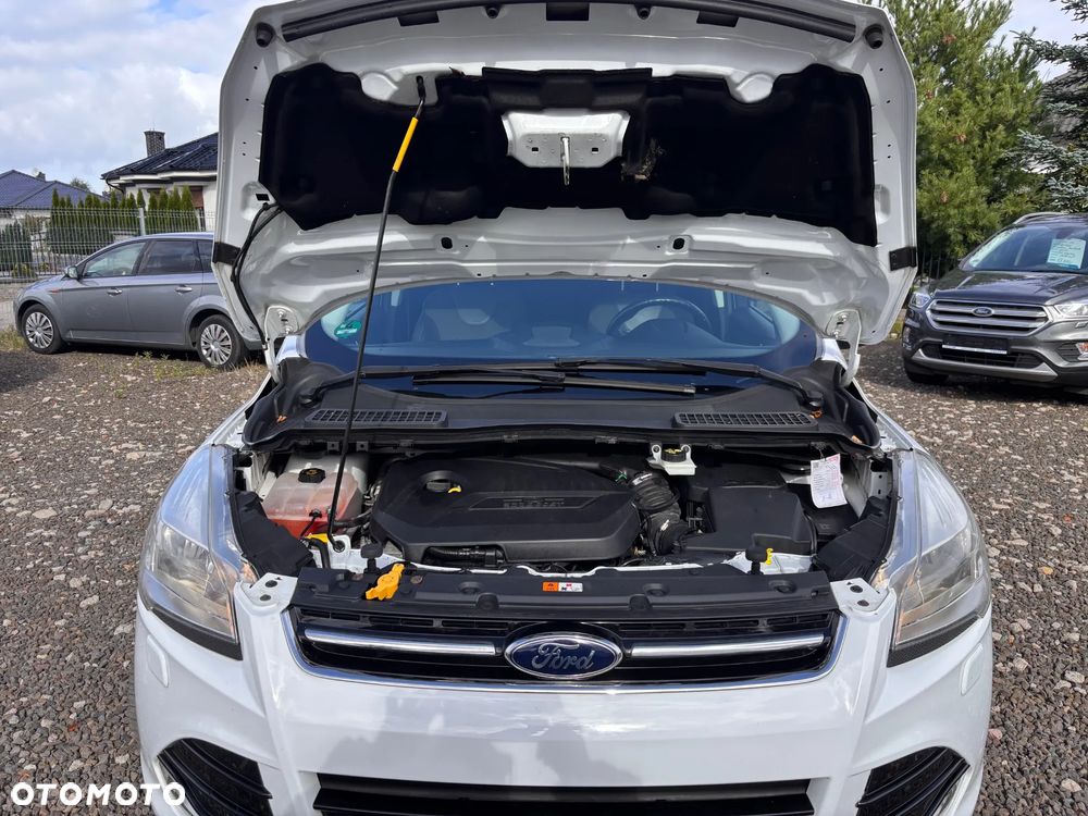 Ford Kuga 1.6 EcoBoost 2x4 Titanium - 15