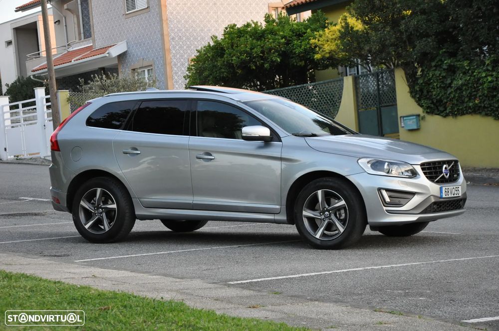 Volvo XC 60 2.0 D4 R-Design Summum Geartronic - 13