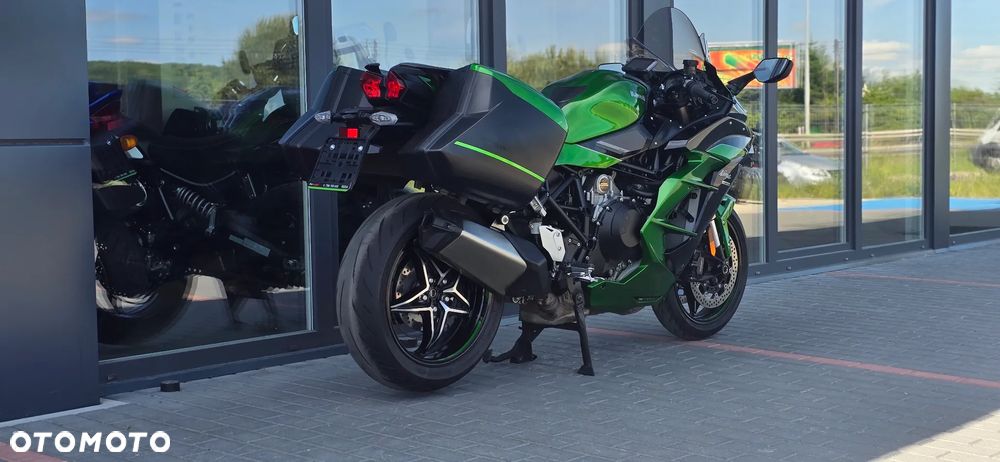 Kawasaki Ninja H2 SX - 5