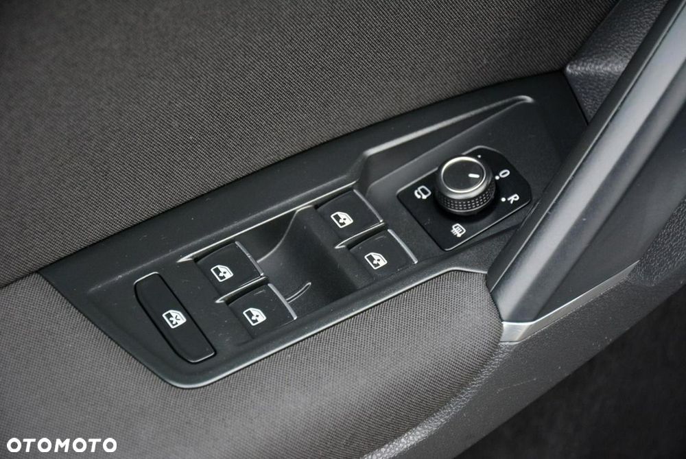 Volkswagen Tiguan - 18