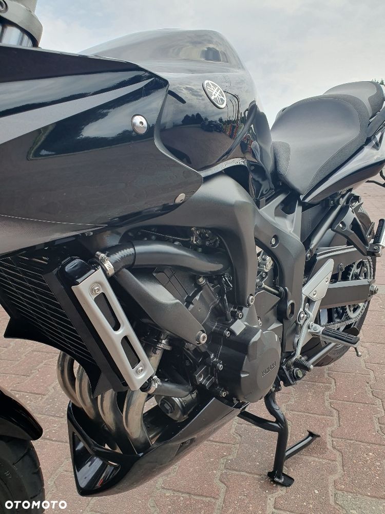 Yamaha FZ6 - 7
