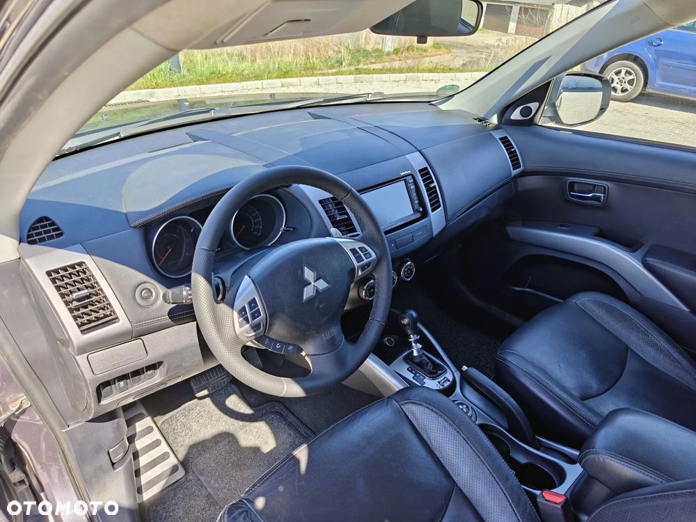 Mitsubishi Outlander 2.2 DI-D 4WD TC-SST Instyle - 5