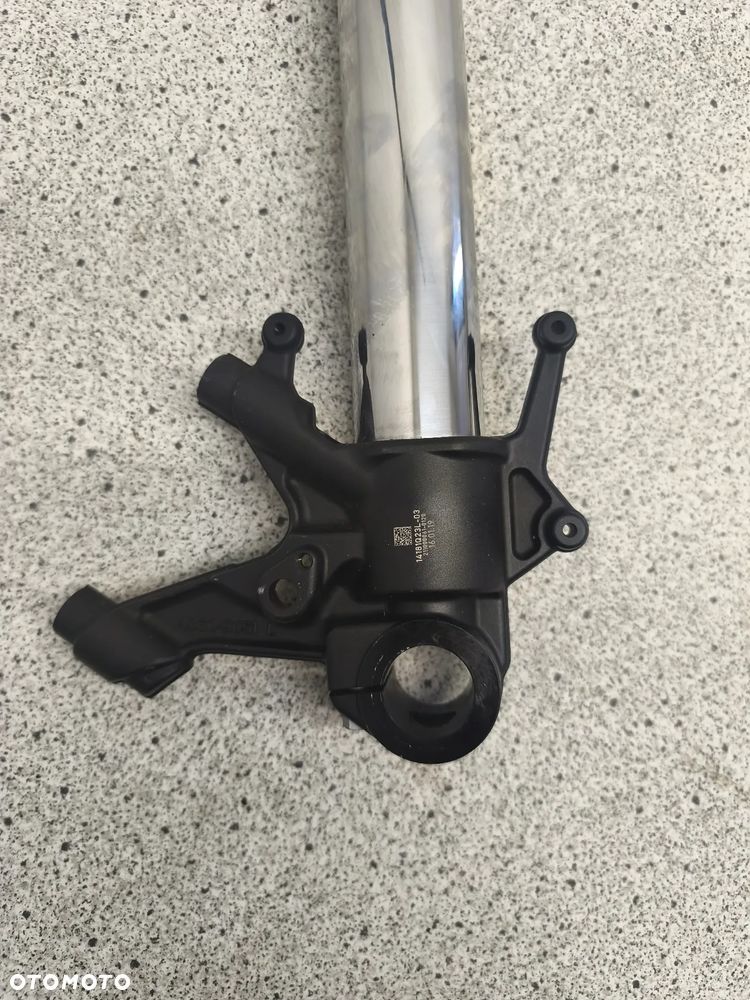Laga lewa, zawieszenie przód, amortyzator lewy KTM 1290 Super Duke - 11