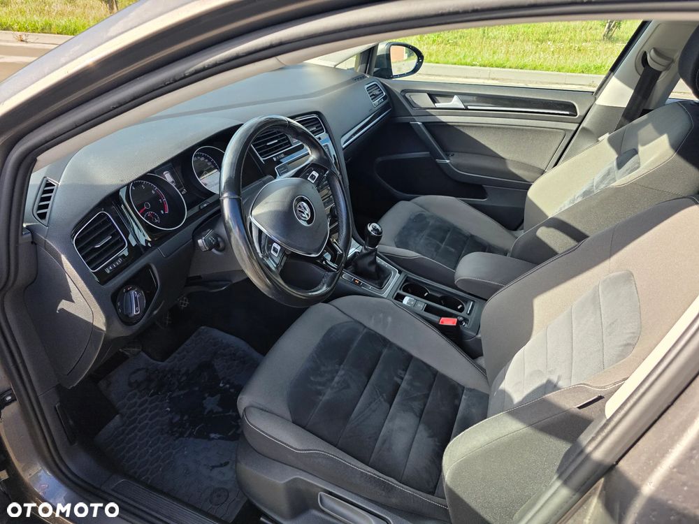 Volkswagen Golf 1.4 TSI BMT Highline - 13