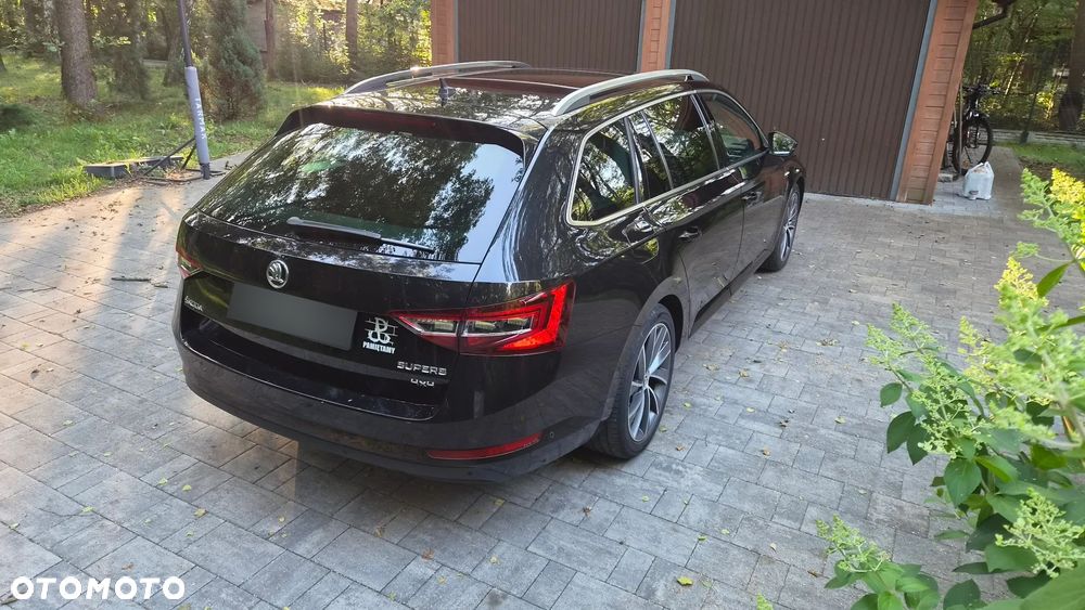 Skoda Superb 2.0 TDI 4x4 L&K DSG - 5