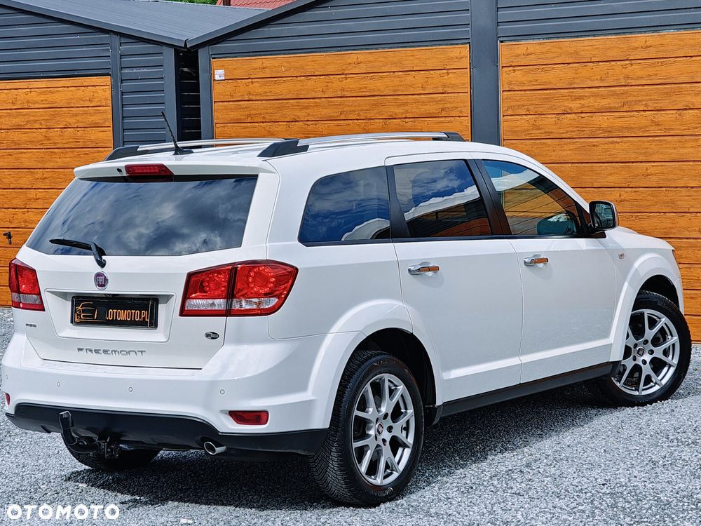 Fiat Freemont 2.0 Multijet 16V DPF Automatik Allrad Lounge - 5