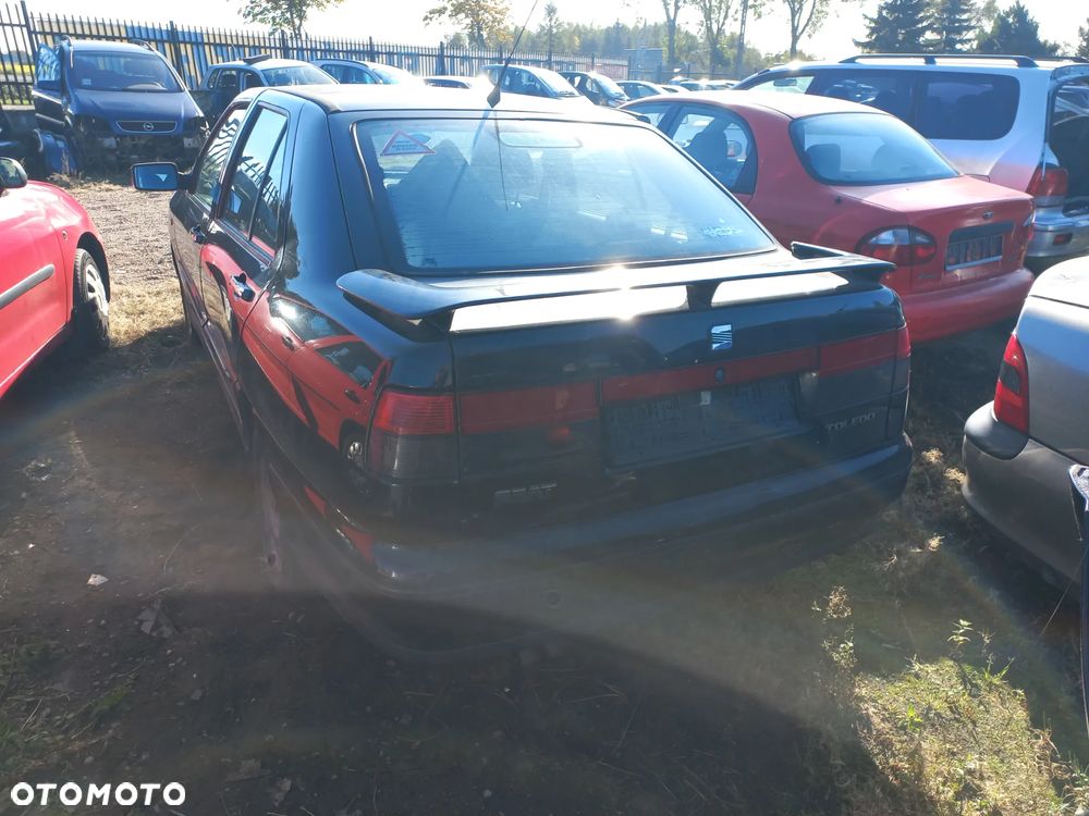 Seat Toledo 1.6 GT wszystkie części - 4